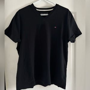 Tommy Hilfiger V neck T shirt in black